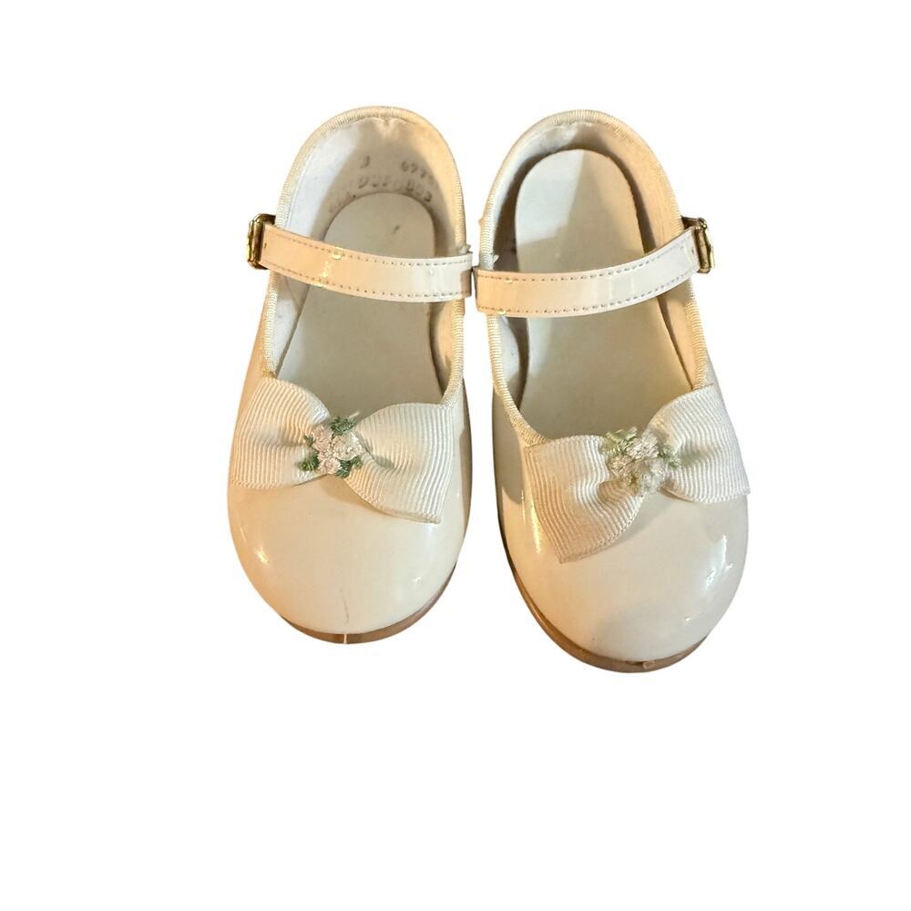Cream Toddler Girls Dress Shoes Size 3 Y2K‎